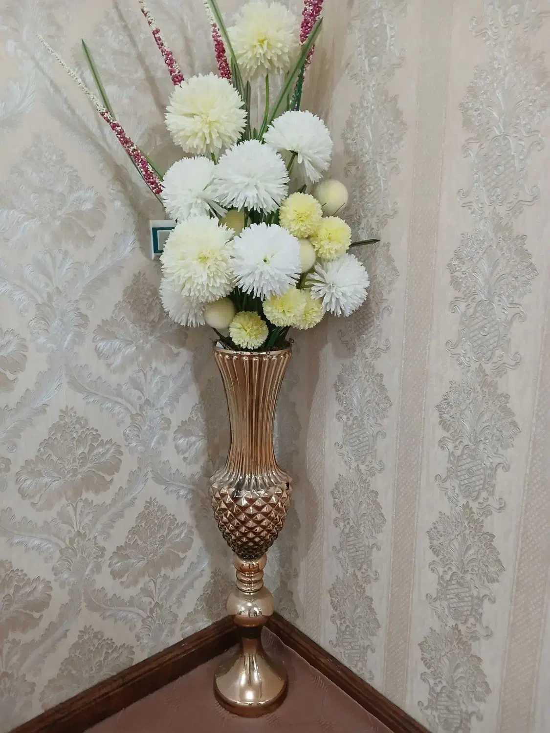 گل و گلدان|گل مصنوعی|سجاس رود, |دیوار