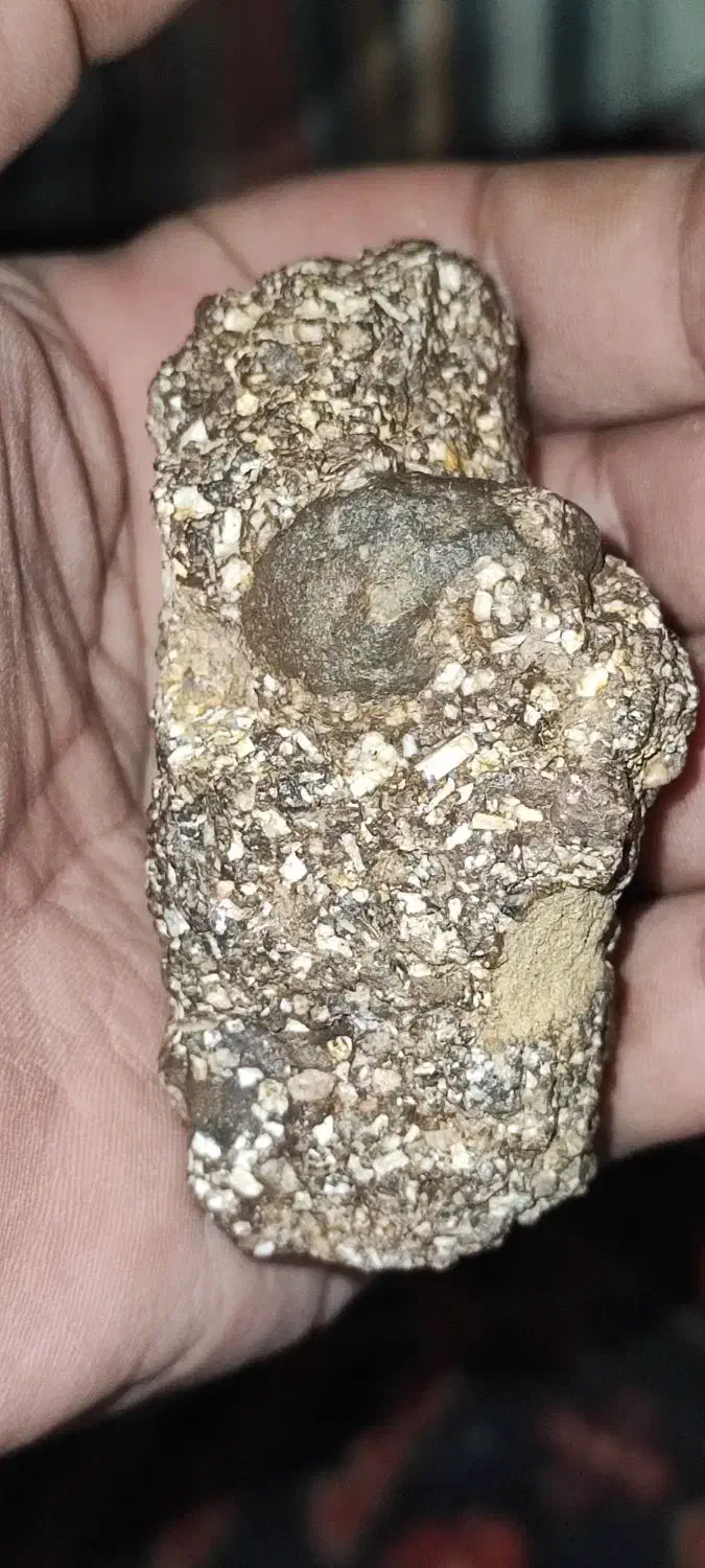 مشکوک به شهاب قمری|جواهرات|زاهدان, |دیوار