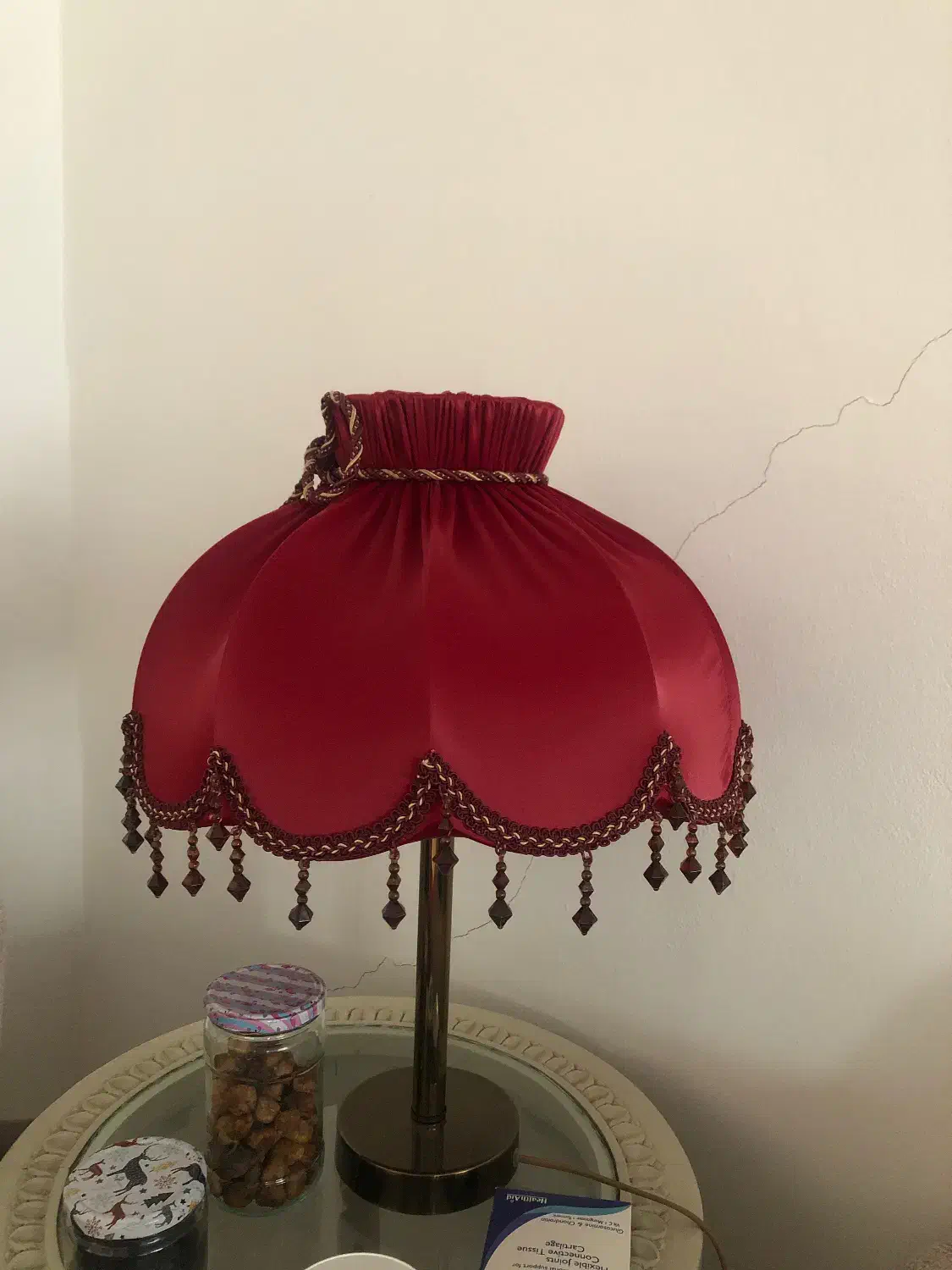 پایه و دو عدد شید|چراغ خواب و آباژور|نوشهر, |دیوار