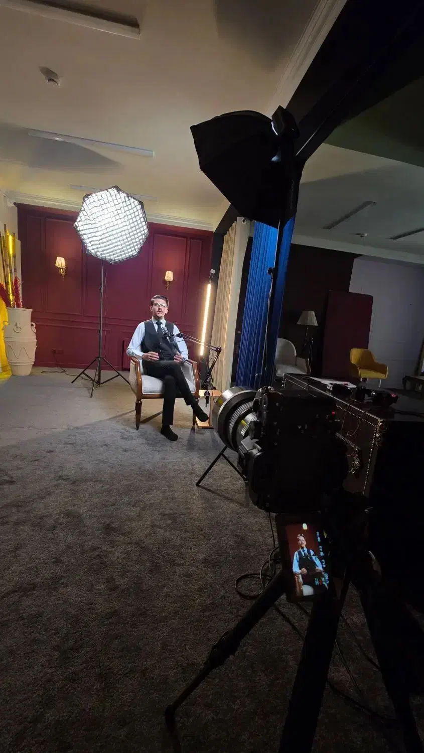 استخدام تدوینگر حرفه ای|استخدام هنری و رسانه|یزد, |دیوار