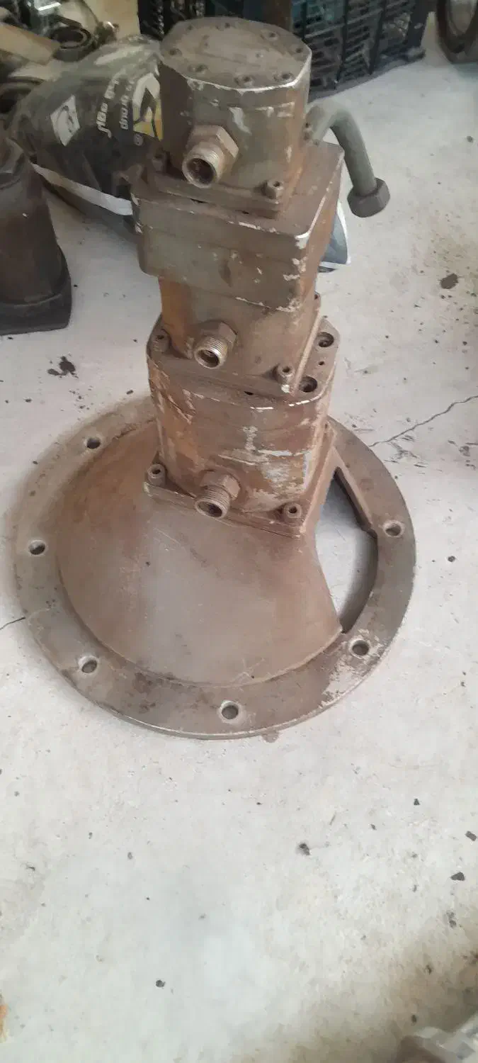 پمپ هیدرولیک ۳ طبقه آلمان|ماشین‌آلات صنعتی|تبریز, |دیوار