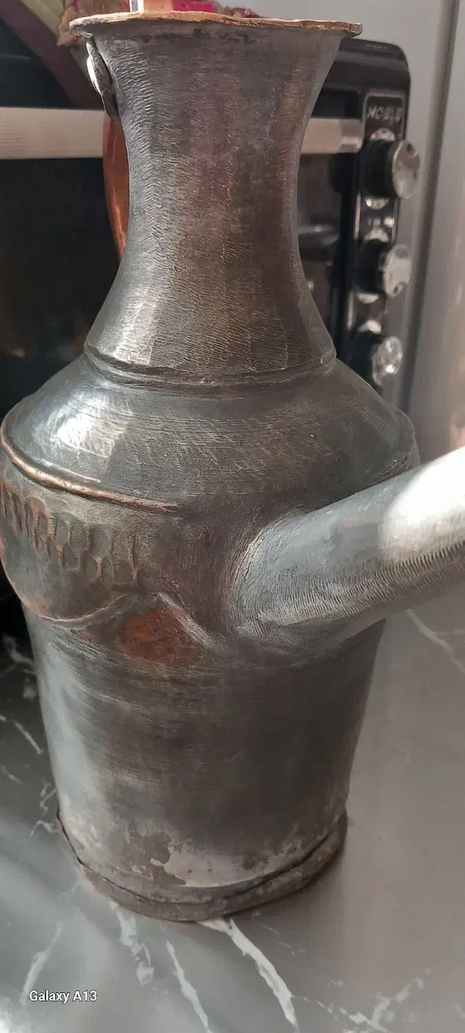 آفتابه مسی|کلکسیون اشیاء عتیقه|زنجان, |دیوار