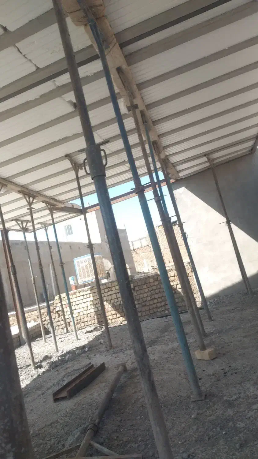 اجاره جک وقالب  و تخته و بشکه وفرقون و بالابر|مصالح و تجهیزات ساختمان|ساوه, |دیوار