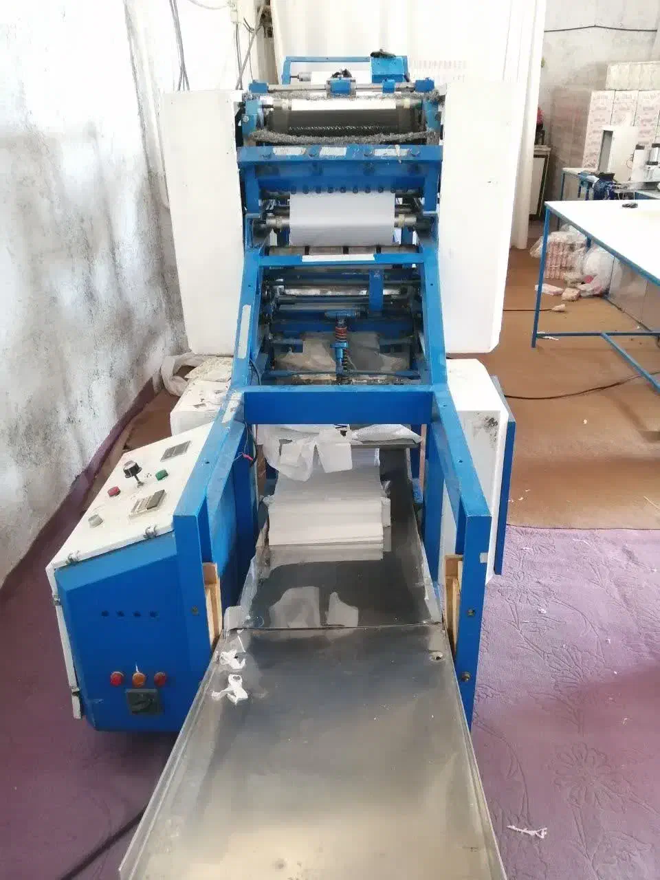 دستگاه تولید دستمال کاغذی از نوع تیغ و تا|ماشینآلات صنعتی|چادگان, |دیوار