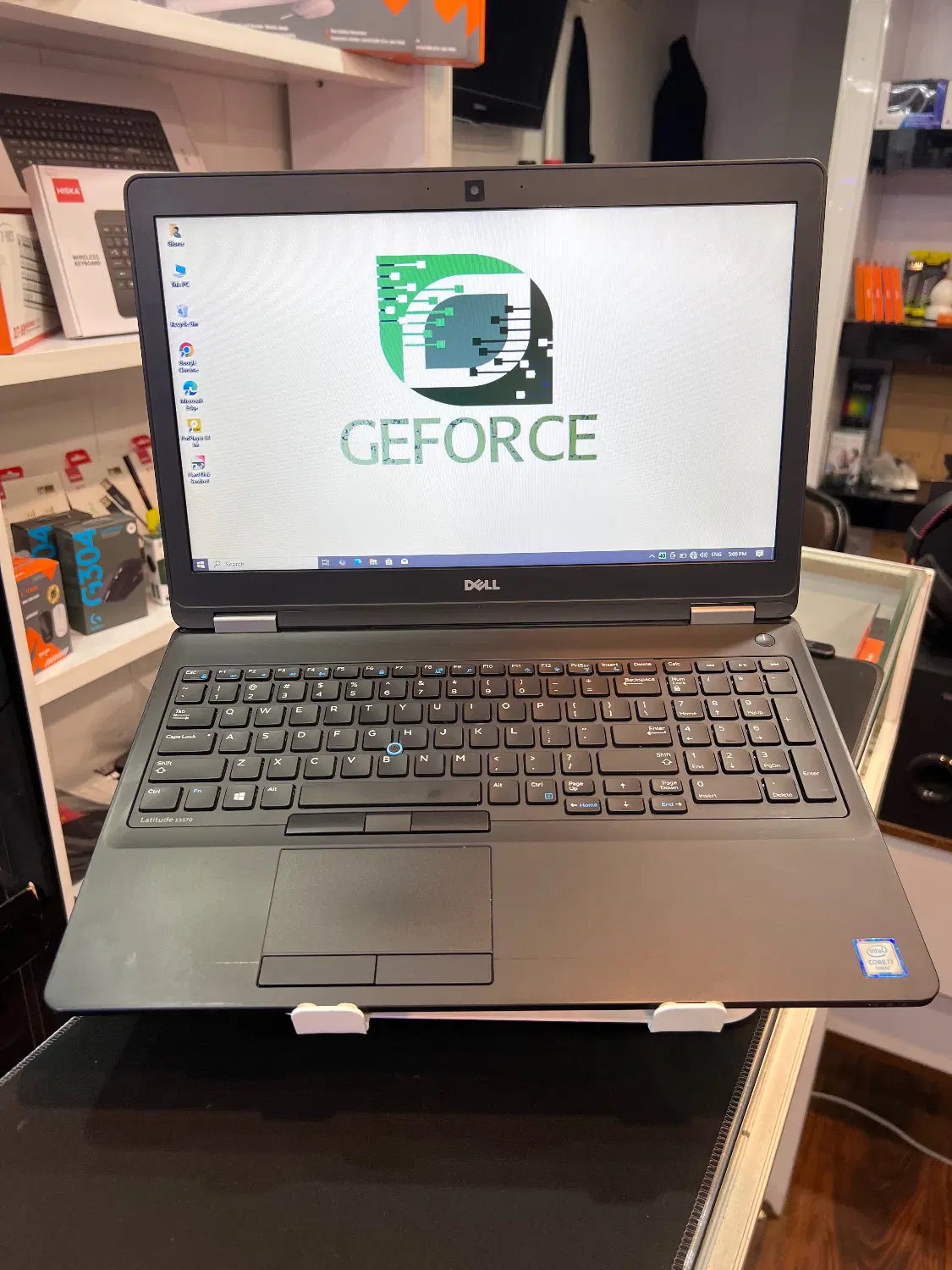 Dell E5570|رایانه همراه|بروجرد, |دیوار