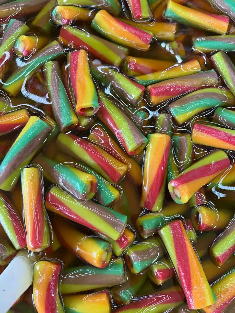 به یک نیروی جوان جهت همکاری در زیتون سرا نیازمندیم|استخدام بازاریابی و فروش|تالش, هشتپر|دیوار