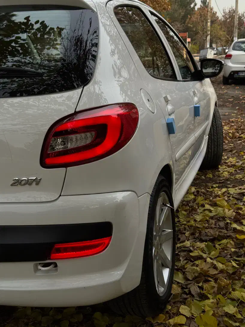 ۲۰۷مدل ۱۳۹۹بیرنگ با لوازم|خودرو سواری و وانت|مشکیندشت, |دیوار