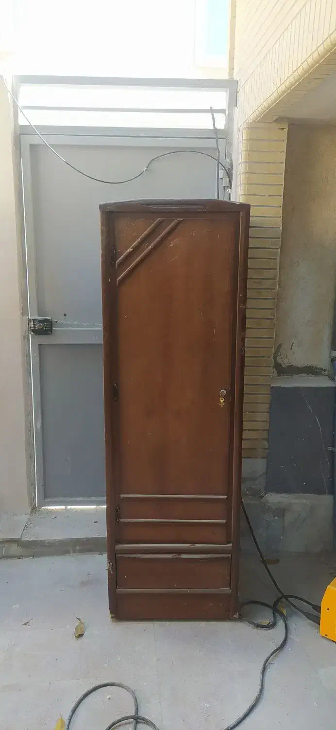 کمد|جاکفشی، کمد، دراور|بوشهر, |دیوار