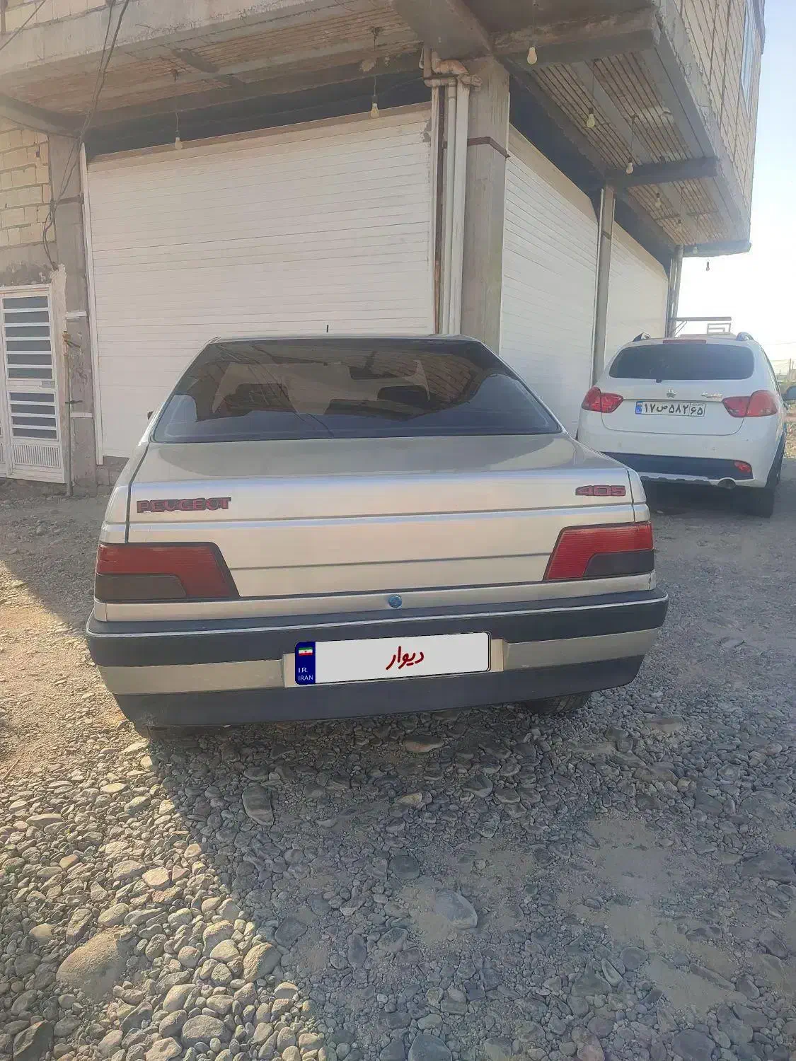 خودرو پژو ۴۰۵مدل۹۴حراج حراج رنگ نقرهای|خودرو سواری و وانت|جیرفت, |دیوار