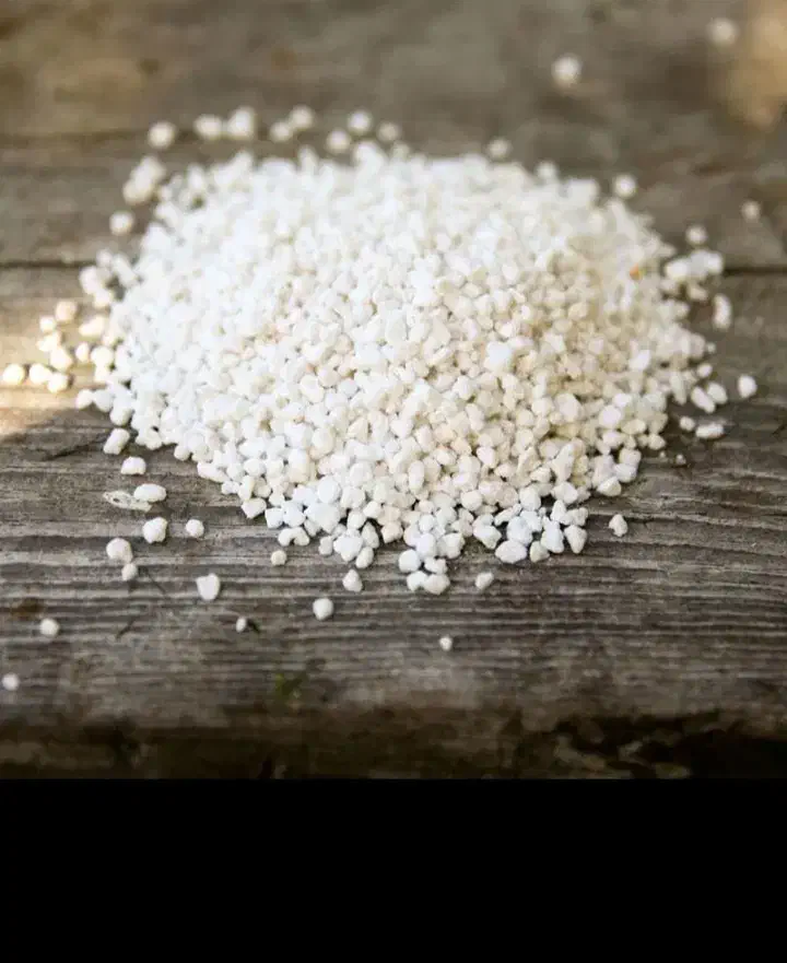 تولید پوکه صنعتی پرلیت و معدنی|عمدهفروشی|شهر بابک, |دیوار