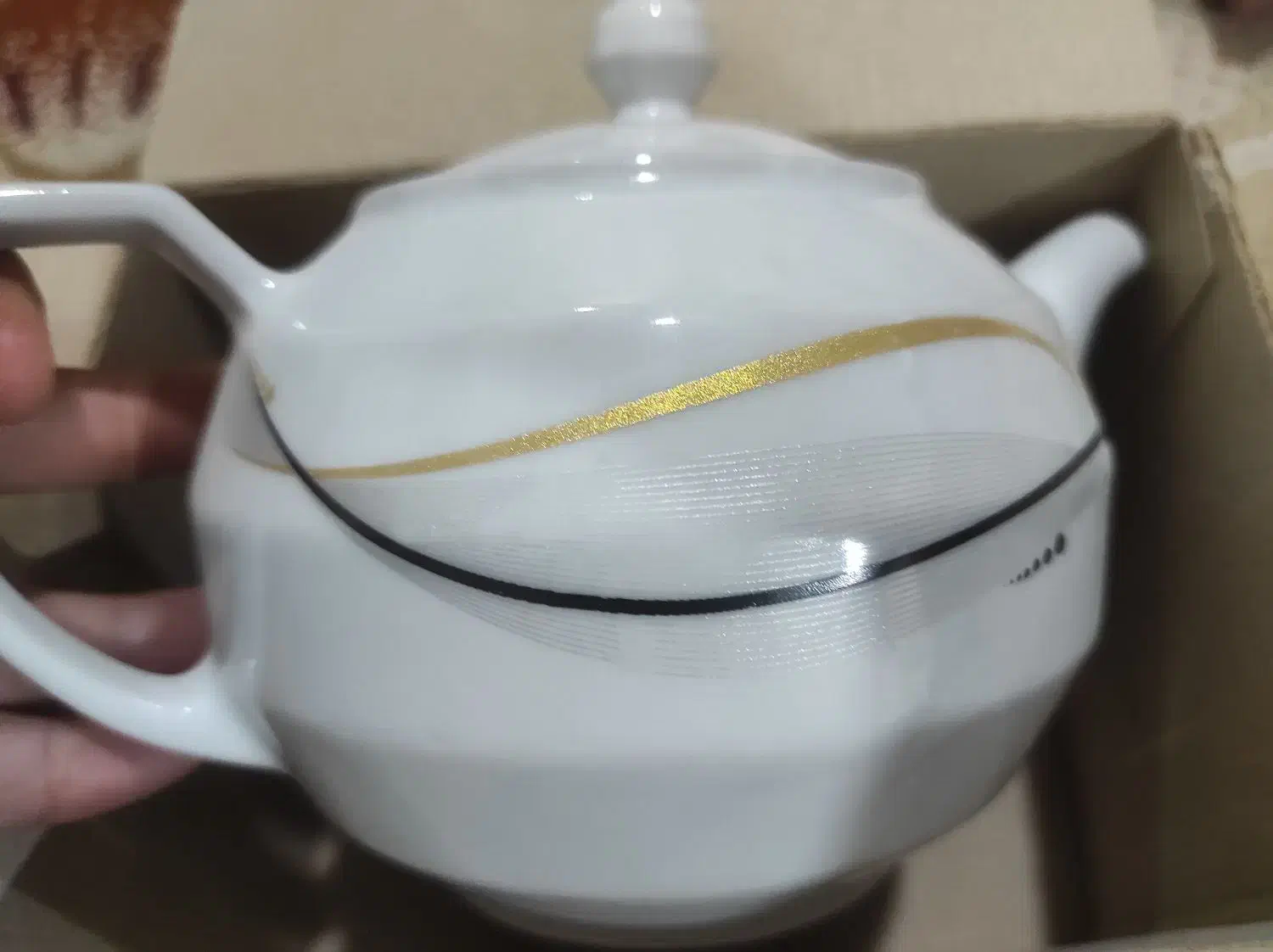 قوری زیبا|قوری، کتری، قهوه‌ساز دستی|پاکدشت, پاکدشت (مامازند)|دیوار