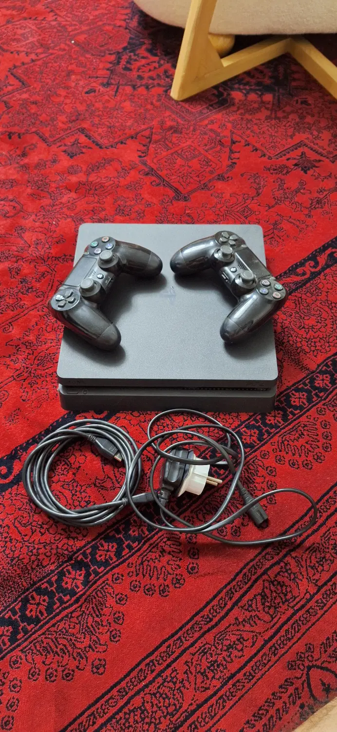 PS4 slim 50p|کنسول، بازی ویدئویی و آنلاین|بومهن, |دیوار