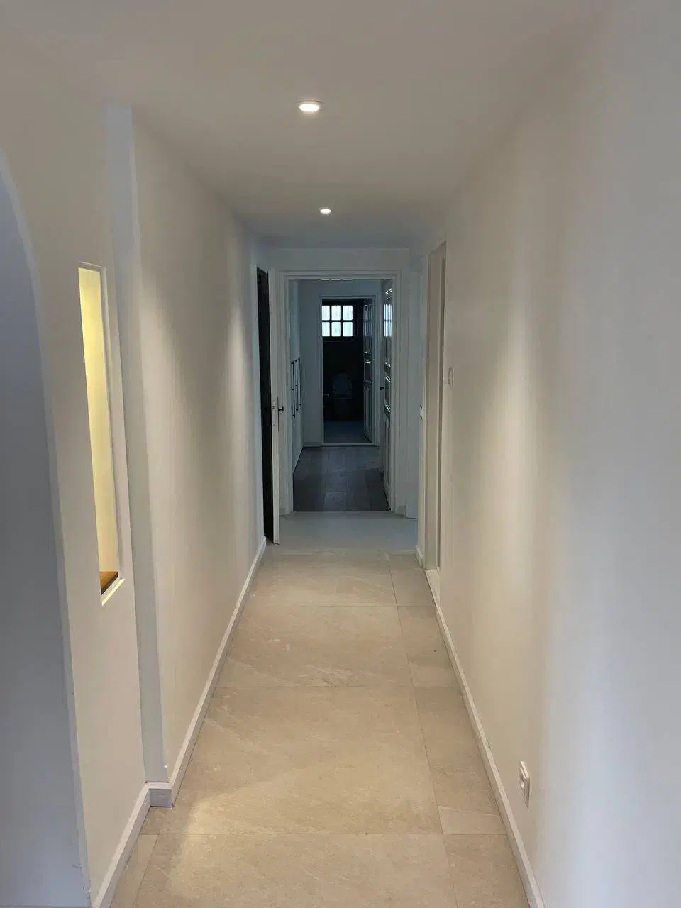 شهرک غرب ویلایی ۳۰۰متر/۴ خواب/ فول بازسازی شده