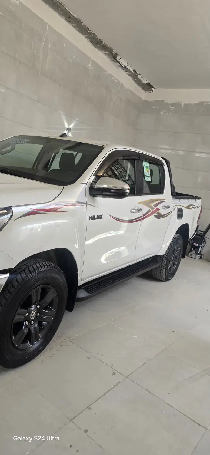 هایلوکس دوکابین دنده ای 2025 فول|خودرو سواری و وانت|زاهدان, |دیوار