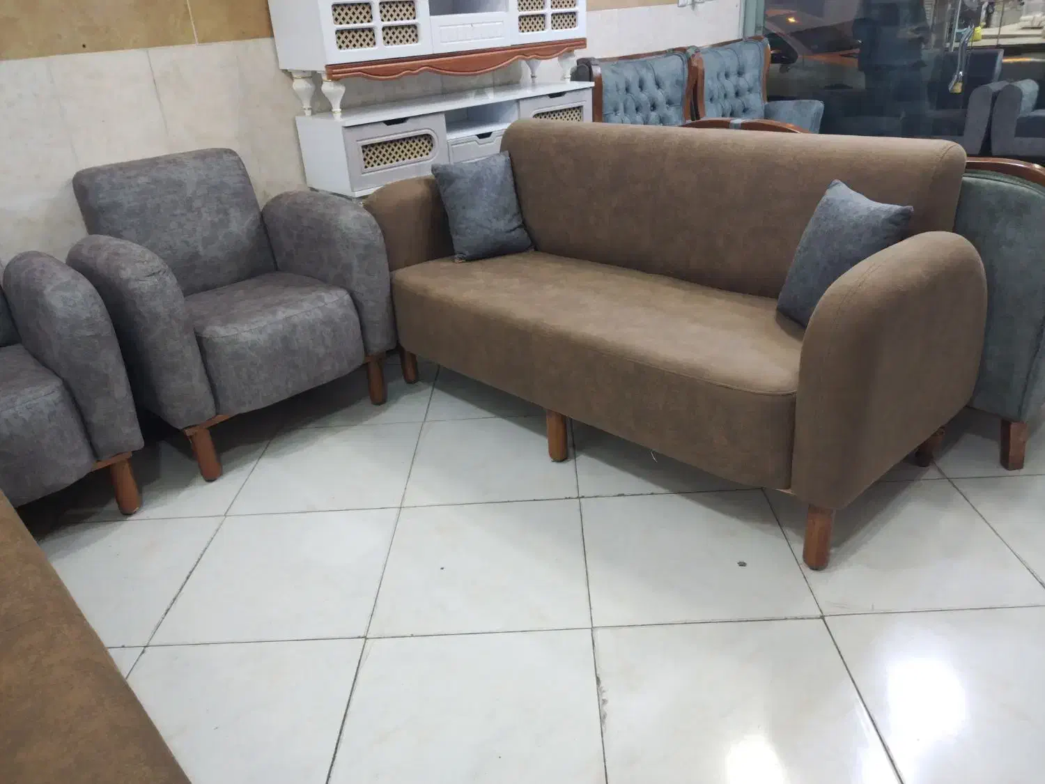 مبلمان 8نفره ژوبین|مبلمان خانگی و میز عسلی|بیرجند, |دیوار