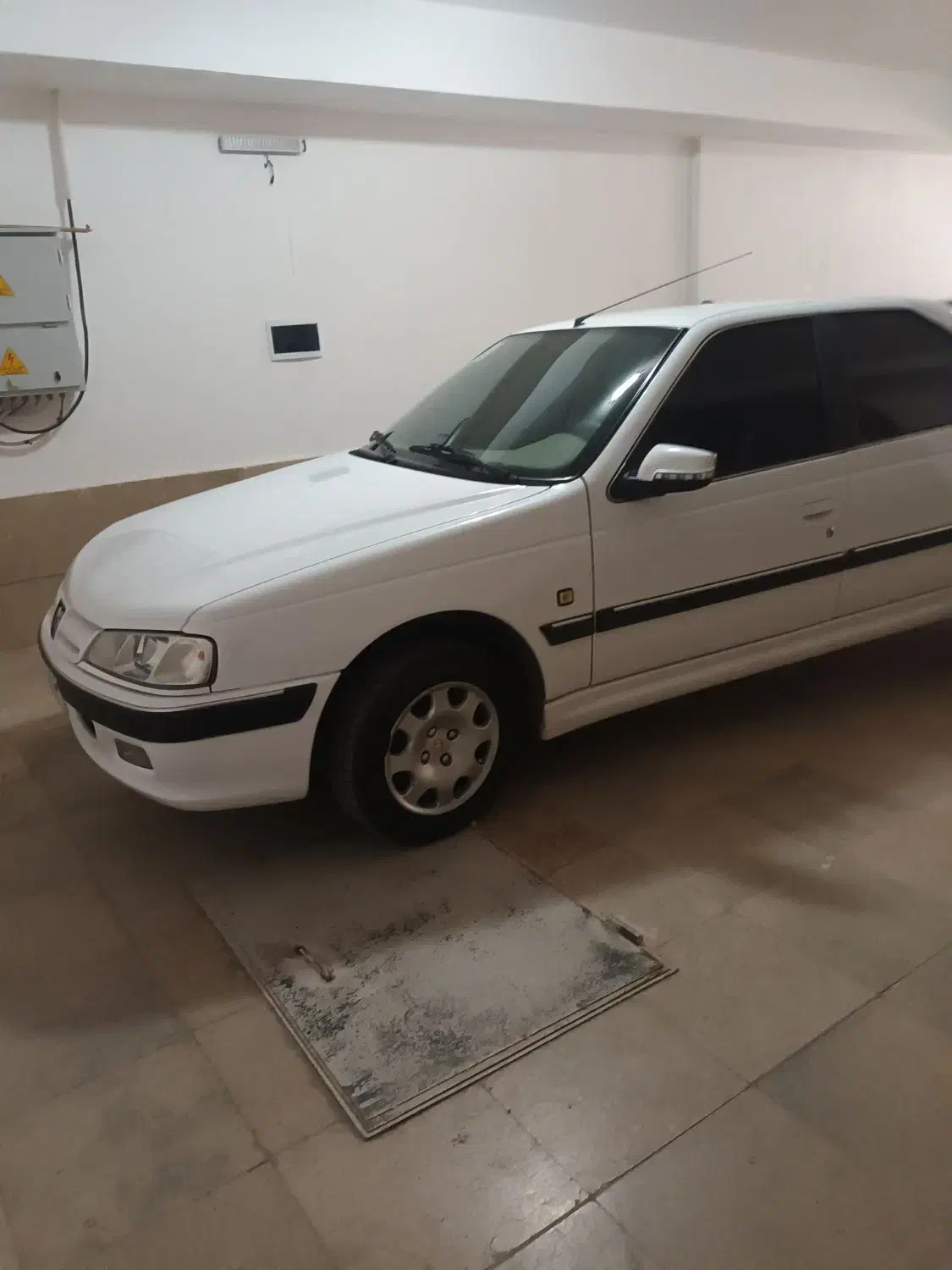 پژو پارس سیمی مدل ۹۹ بیرنگ پلمپ حتی بدون پشت چراغ|خودرو سواری و وانت|سبزوار, امیر کبیر|دیوار