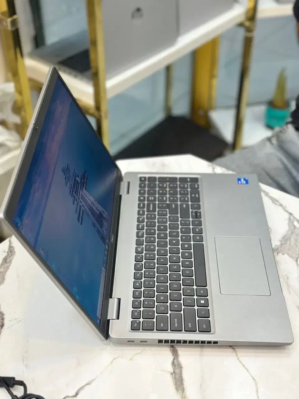 DELL 5521 نسل ۱۱|رایانه همراه|شیراز, ملاصدرا|دیوار