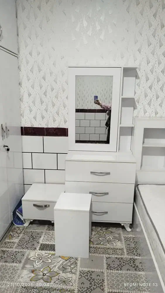 تختخواب میز پاتختی کاملا سالم|تخت و سرویس خواب|دزفول, |دیوار