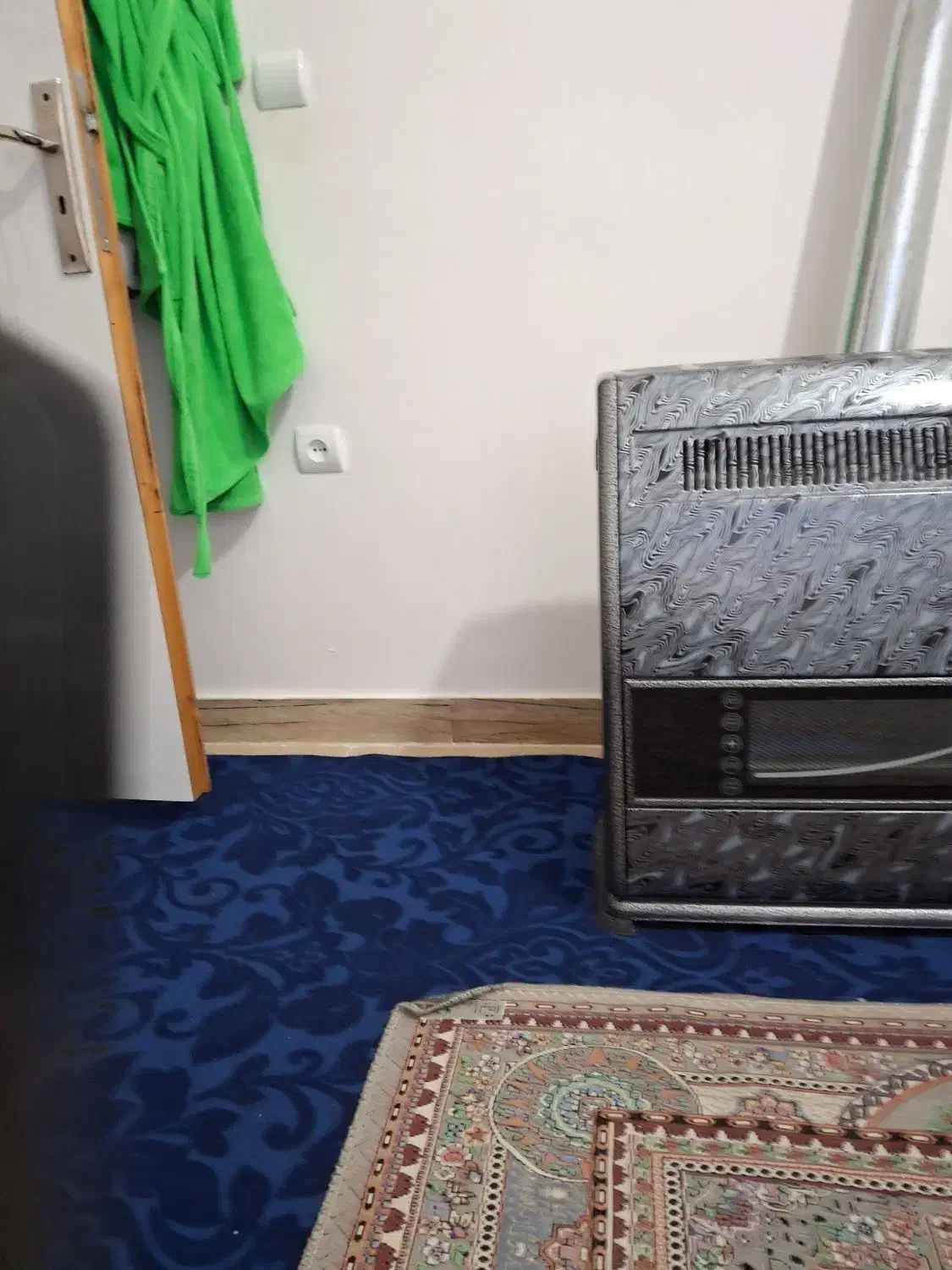 موکت ۳در۴|موکت|اسفراین, |دیوار