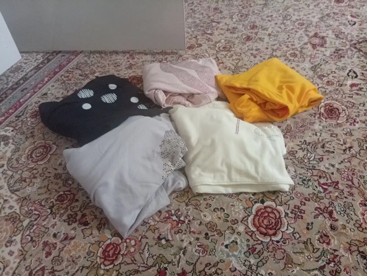 حدودده تاتیشرت نو|لباس|سقز, |دیوار