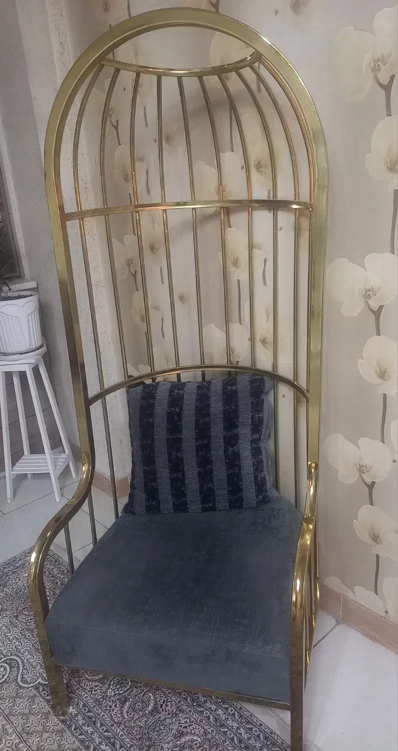 صندلی فلزی شاه نشین|مبلمان خانگی و میز عسلی|کرج, حصارک پایین|دیوار