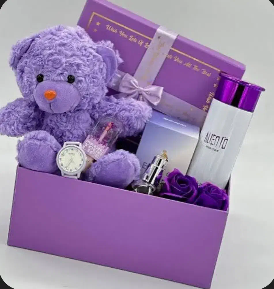 باکس ولنتاین ، تولد ، یلدایی باکس کادویی مزه|صنایع دستی و سایر لوازم تزئینی|بهشهر, |دیوار