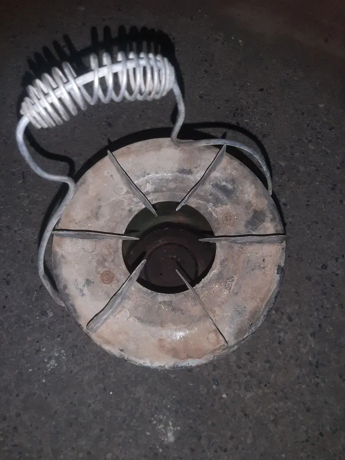 چراغ والور|کلکسیون اشیاء عتیقه|سبزوار, طبرسی (جعفرآباد)|دیوار