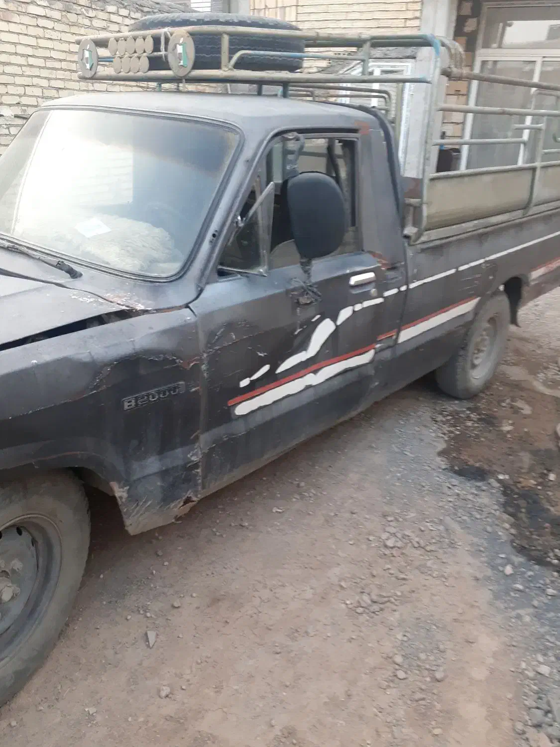 مزدا ۱۶۰۰|خودرو سواری و وانت|فلاورجان, |دیوار