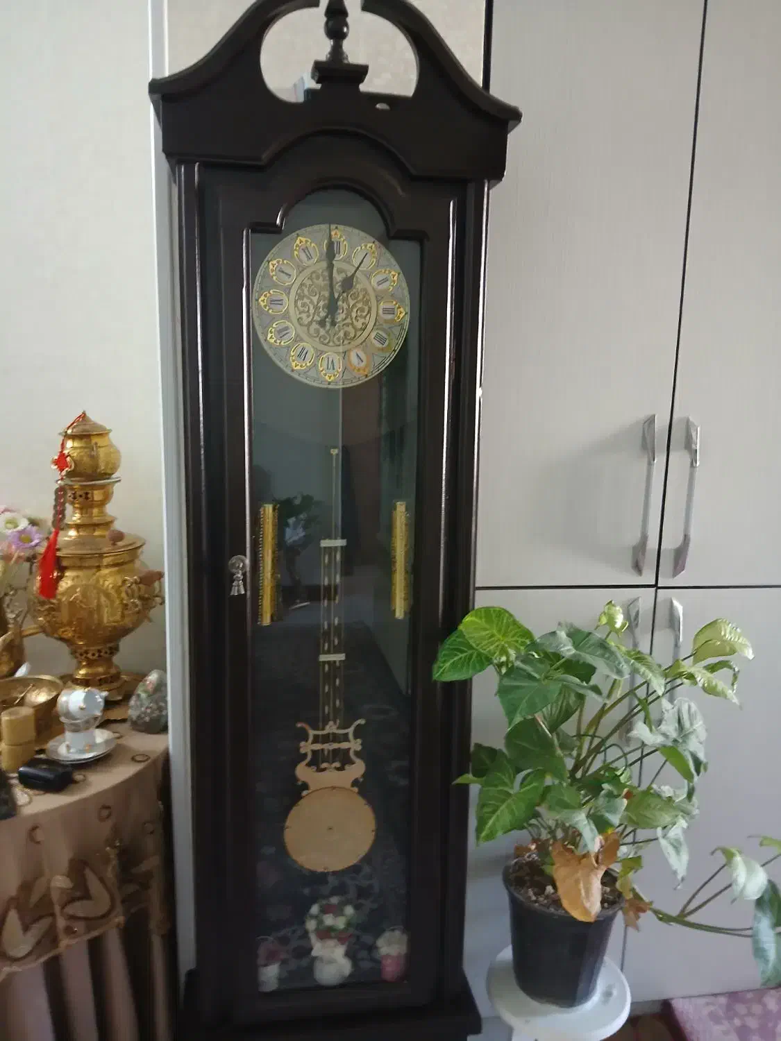 ساعت ایستاده تمیز و سالم|ساعت دیواری و تزئینی|فردیس, فردیس|دیوار