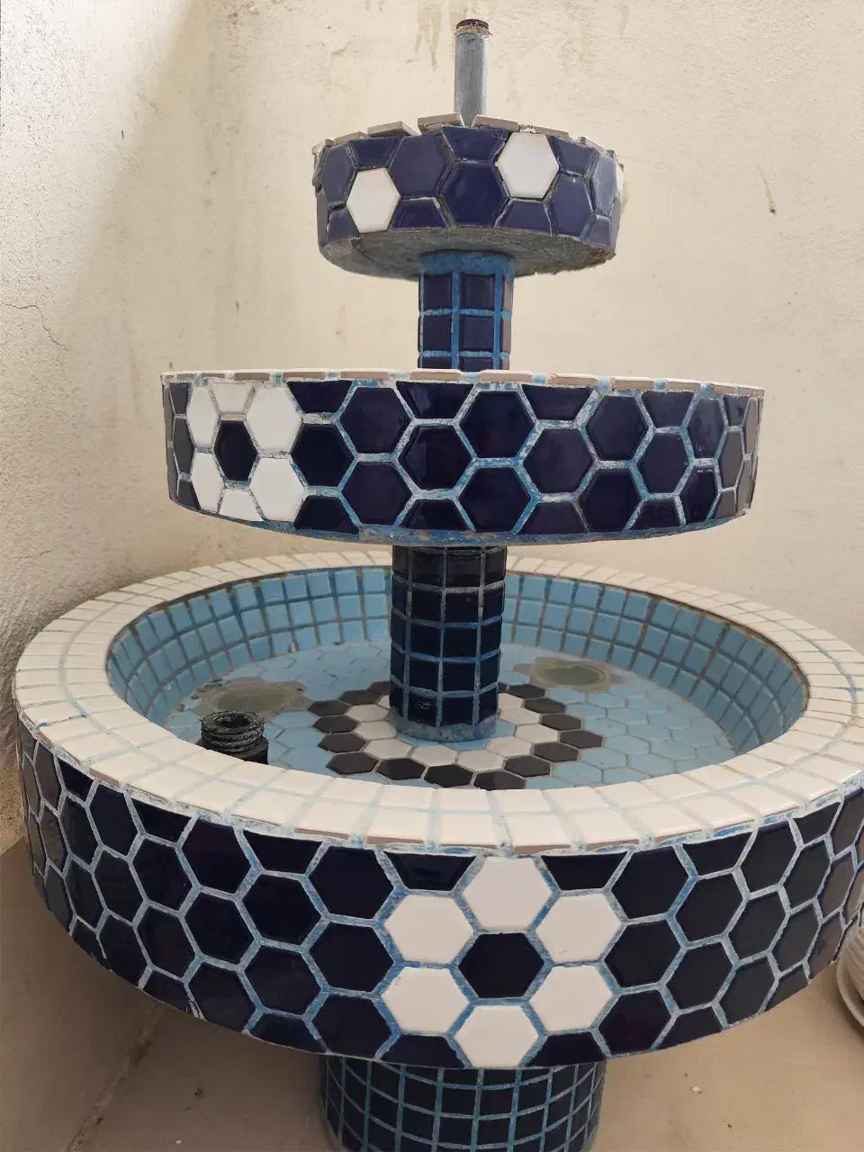 حوض سه طبقه|مجسمه، تندیس، ماکت|پاکدشت, پاکدشت (مامازند)|دیوار