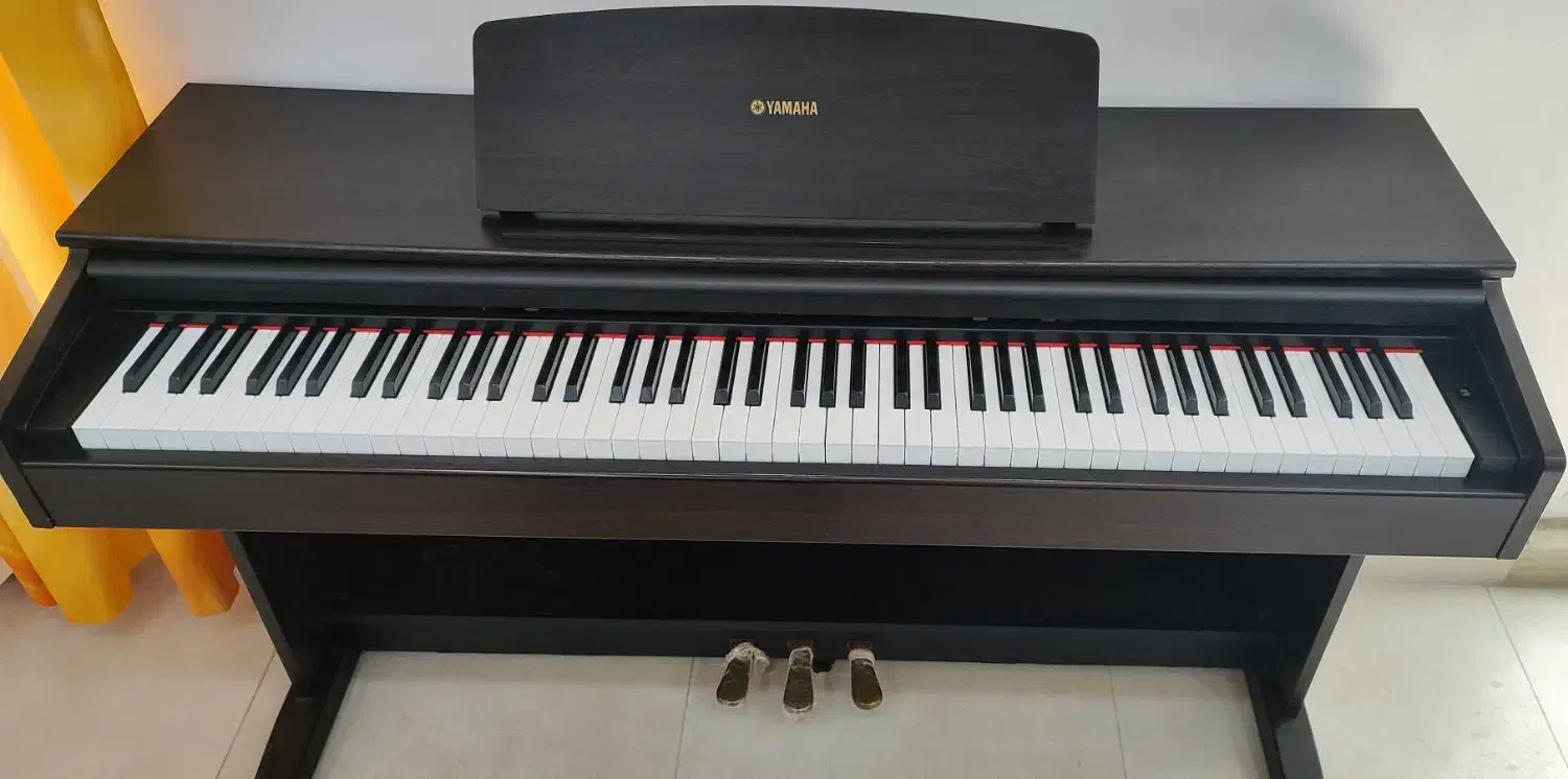 پیانو یاماها ydp201|پیانو، کیبورد، آکاردئون|بوشهر, |دیوار