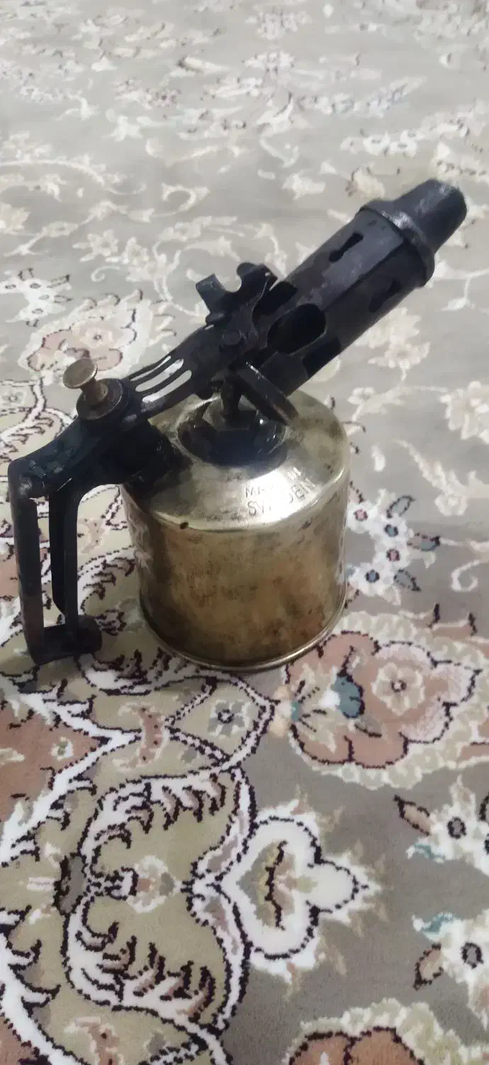 چراغ پریموس سوئدی اصل|کلکسیون اشیاء عتیقه|زند, |دیوار