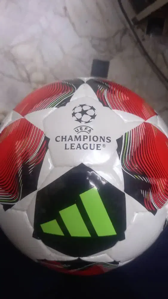 ** توپ سالنی ** توپ چمن طبیعی مصنوعی فوتسال فوتبال|ورزش‌های توپی|نیشابور, عدالت|دیوار