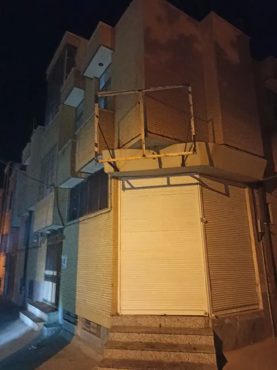 خانه ویلایی فروشی|فروش آپارتمان|دامغان, |دیوار