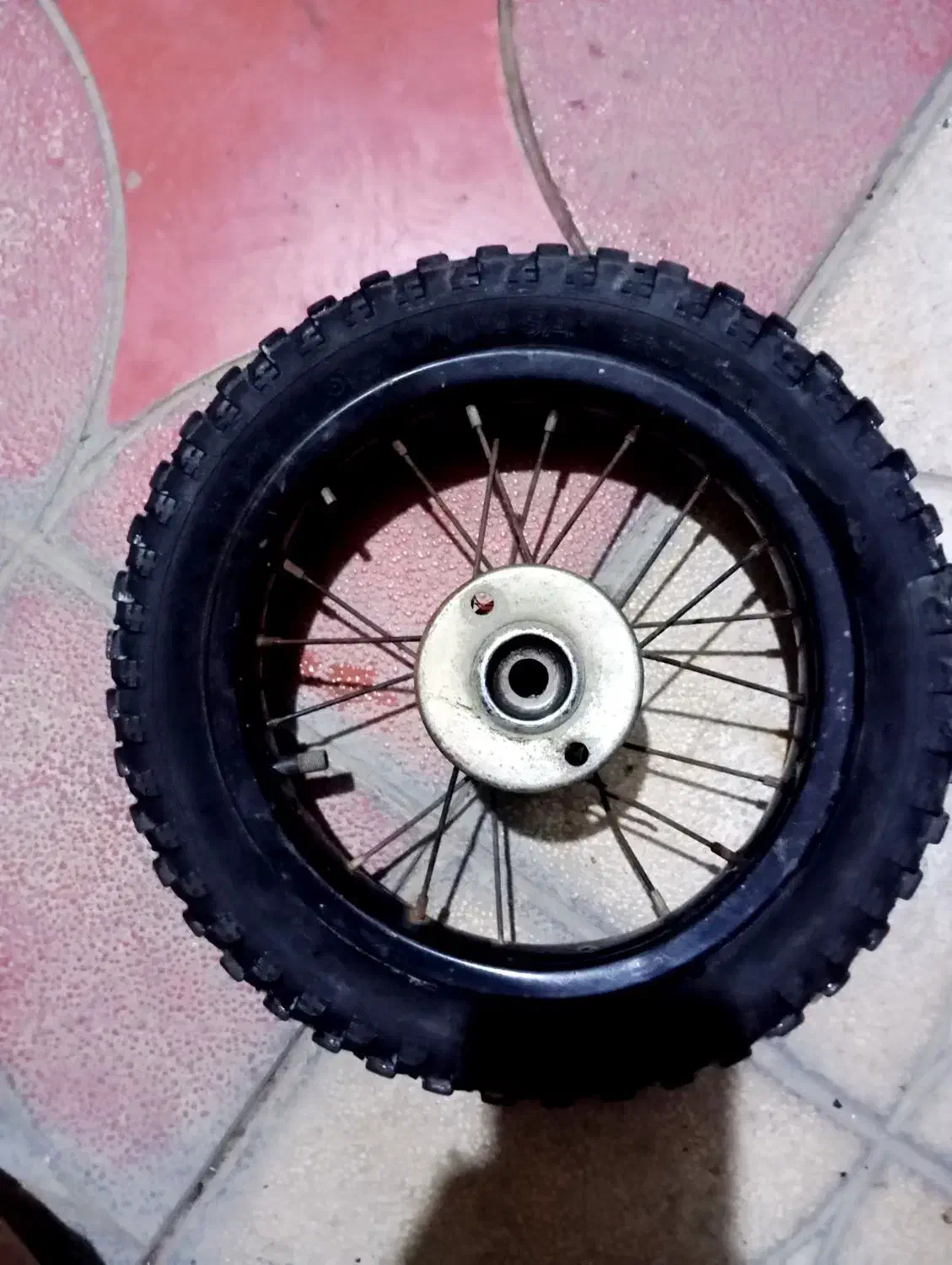 رینگ لاستیک و تیوپ و خودرو دوچرخه۱۲ قیمت توافقی|دوچرخه، اسکیت، اسکوتر|دزفول, |دیوار