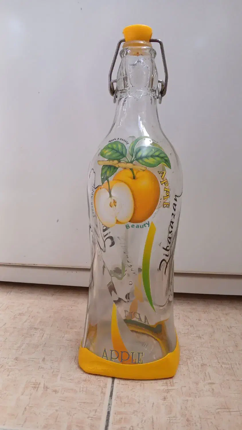 بطری شیشه ای طرح سیب|ظروف نگهدارنده، پلاستیکی، یک‌بارمصرف|رشت, یخسازی|دیوار