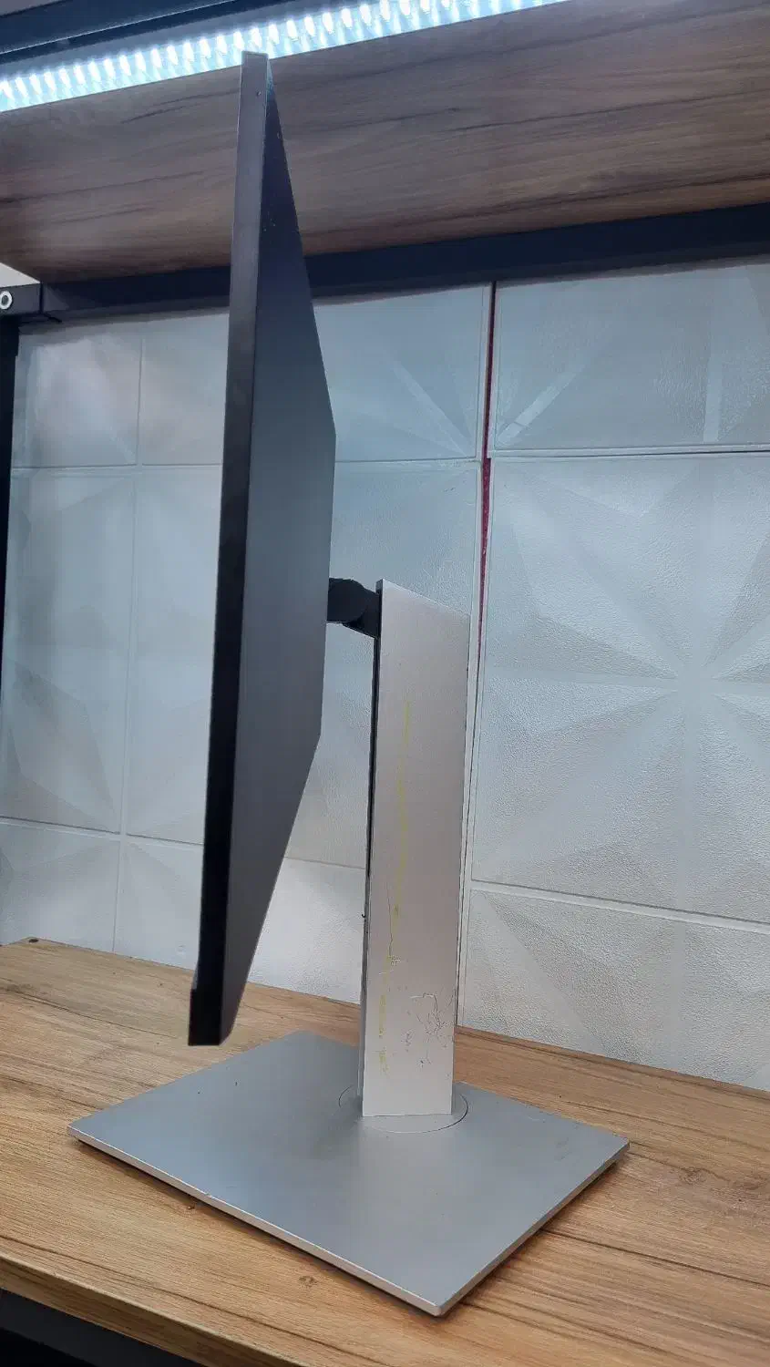 ماتیتور ۲۴ اینچ فریم لس|قطعات و لوازم جانبی رایانه|اهواز, نادری|دیوار