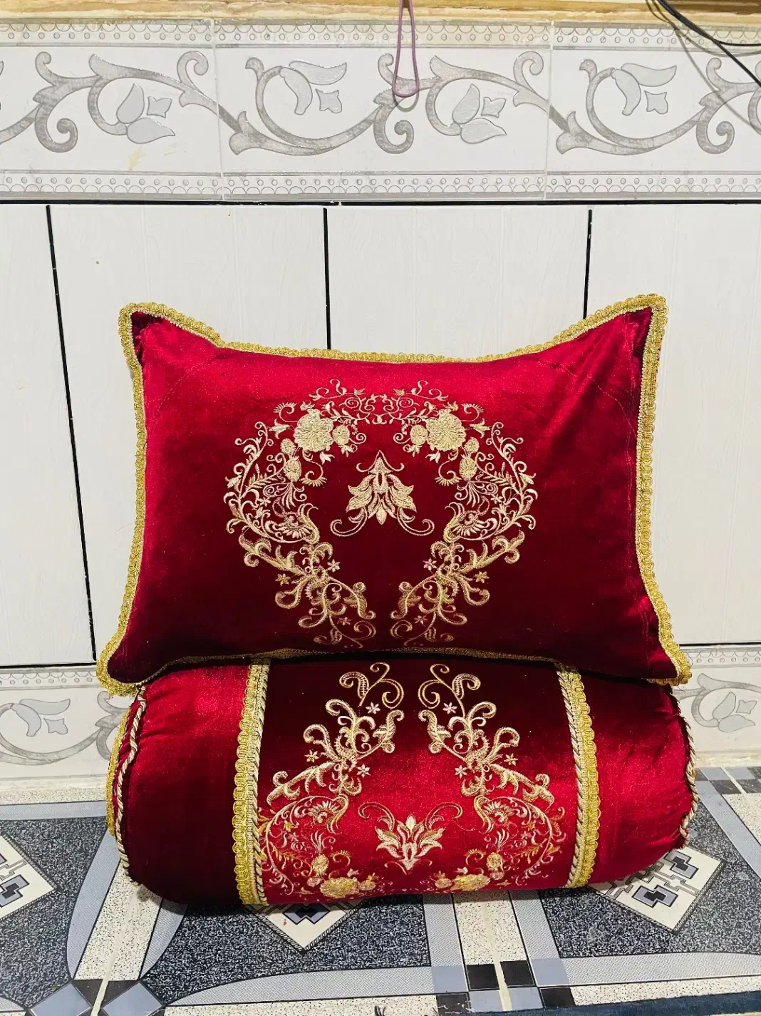 ۱۲عذذ بالشت و پشتی نو نو تازه دوخته شدن فقط هشت|پشتی|یاسوج, |دیوار