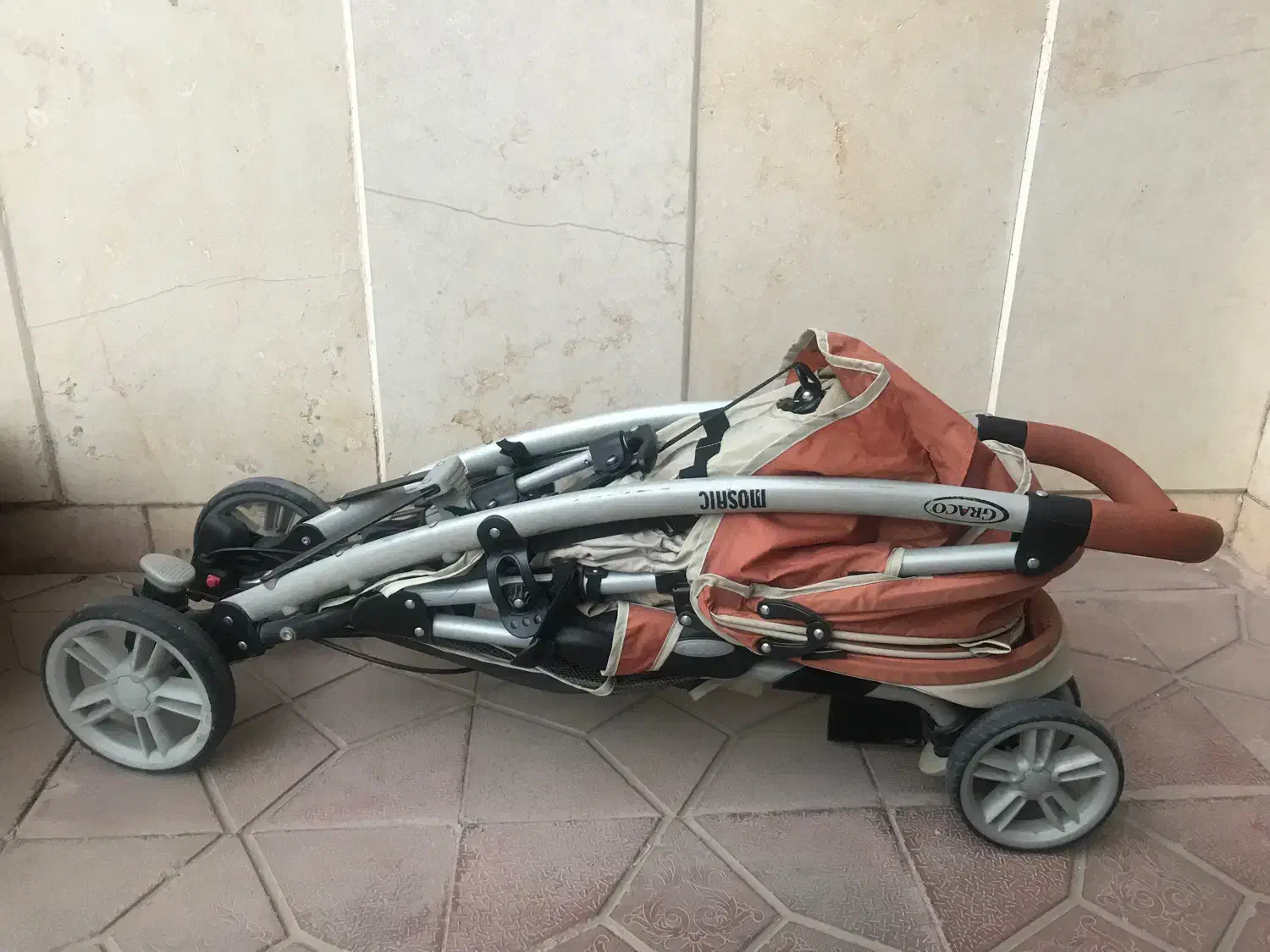 کالسکه و کریر در حدنو گراکو اصل آمریکایی|کالسکه و لوازم جانبی|مشهد, سجاد شهر|دیوار