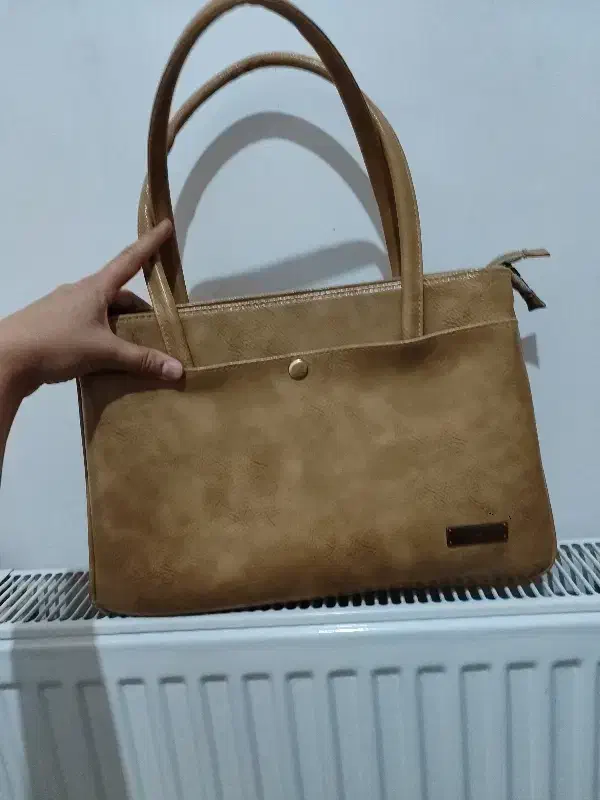 کیف چرم نو۳۵۰|کیف، کفش، کمربند|رباطکریم, نصیرشهر|دیوار