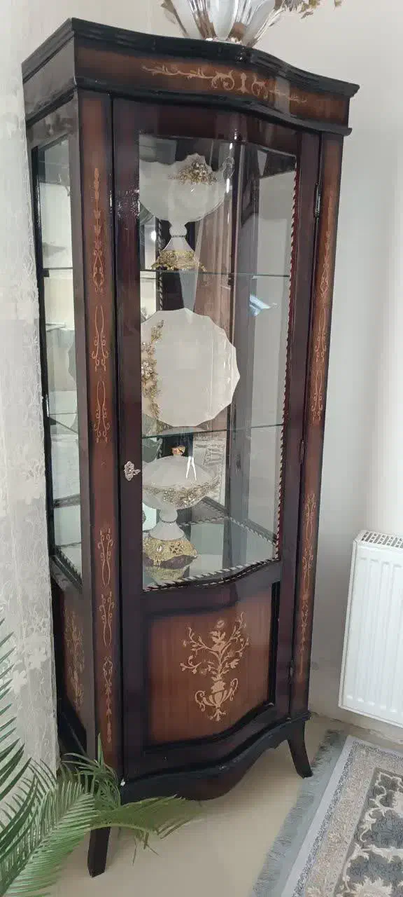 آیینه کنسول|بوفه، ویترین، کنسول|گلبهار, شهر جدید گلبهار|دیوار