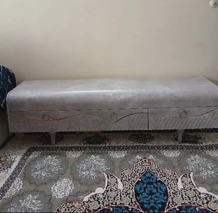 میزتلویزیون نو بدون هیچ خط وخش وبدون هیچ شکستگی|میز تلویزیون|قائمشهر, |دیوار