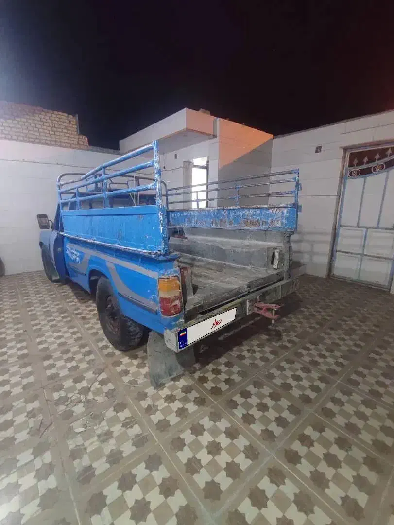 نیسان مدل ۸۳|خودرو سواری و وانت|رامهرمز, |دیوار