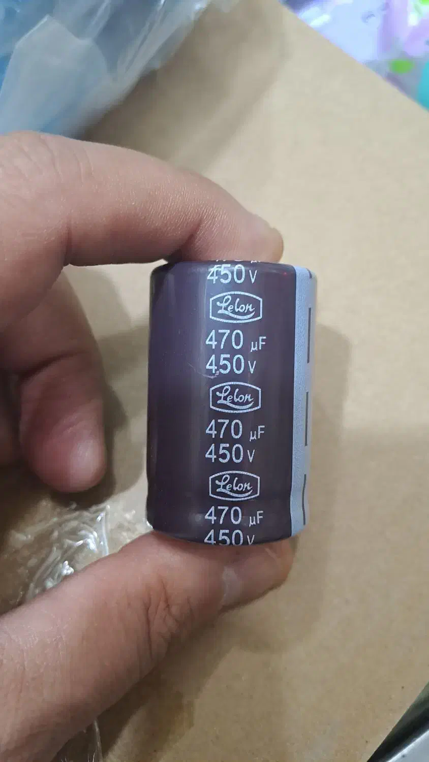 فروش انواع خازن الکترولیت ام کاتی مایلار|قطعات و لوازم جانبی رایانه|تهران, شیخ هادی|دیوار