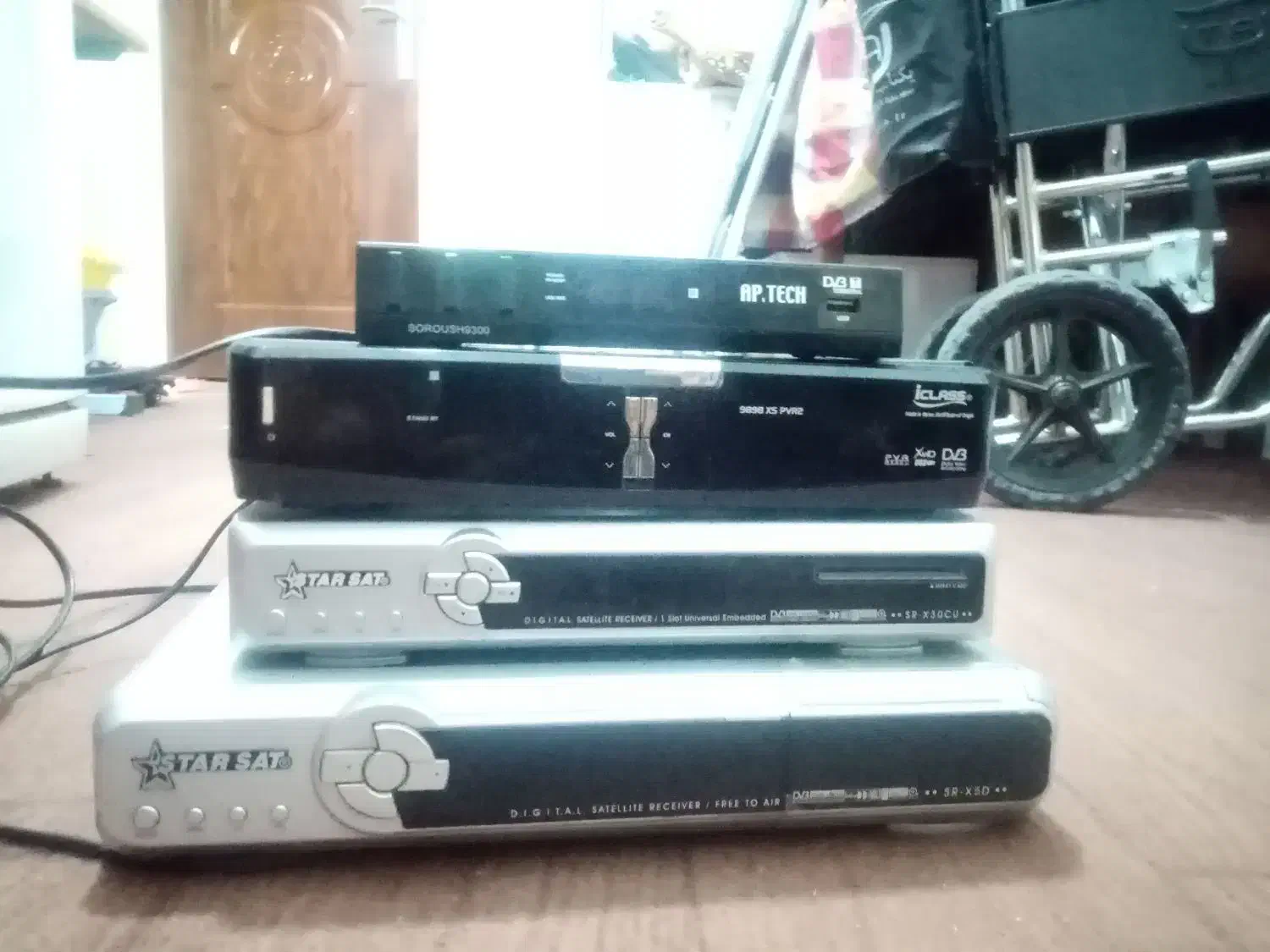 4تاگیرنده دیجیتال|صوتی و تصویری|زرند, |دیوار