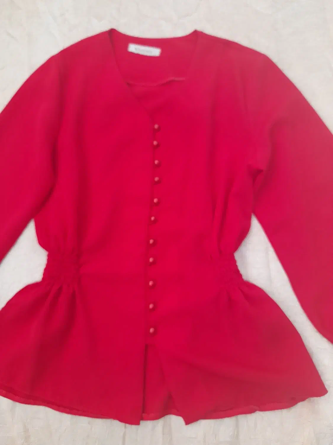 بلوز مجلسی درحدنو فقط ۳باراستفاده شده|لباس|لاهیجان, گلستان|دیوار