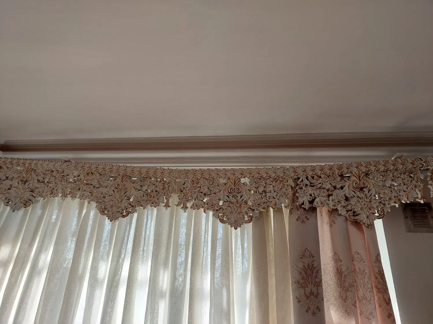 کتیبه پرده|پرده، رانر، رومیزی|دماوند, دماوند|دیوار