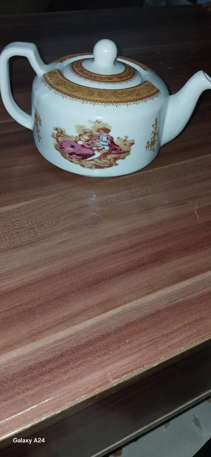 قوری چینی نو|قوری، کتری، قهوهساز دستی|سبزوار, قاضی زاد|دیوار