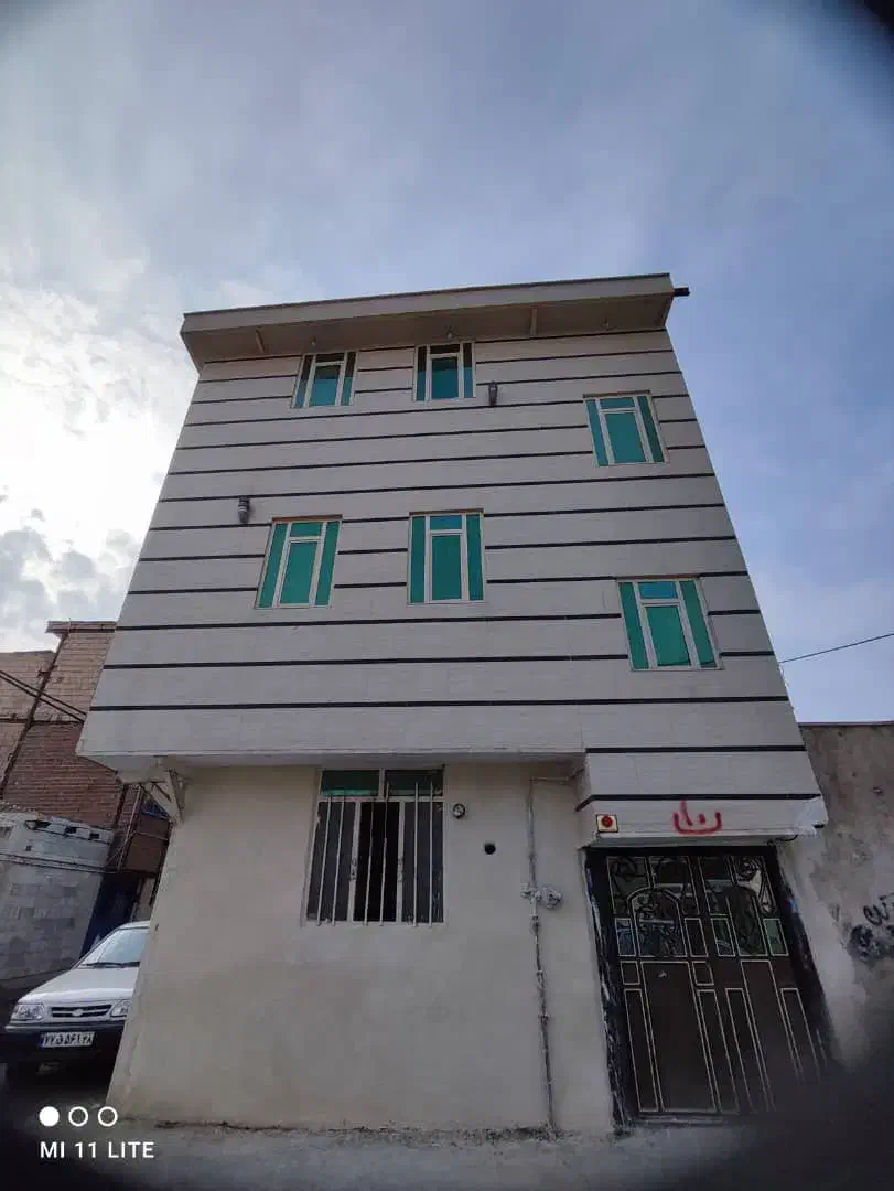 آپارتمان 3 طبقه در اسلامشهر معاوضه با خودرو|فروش آپارتمان|اسلامشهر, شهرک امام حسین (میان آباد)|دیوار