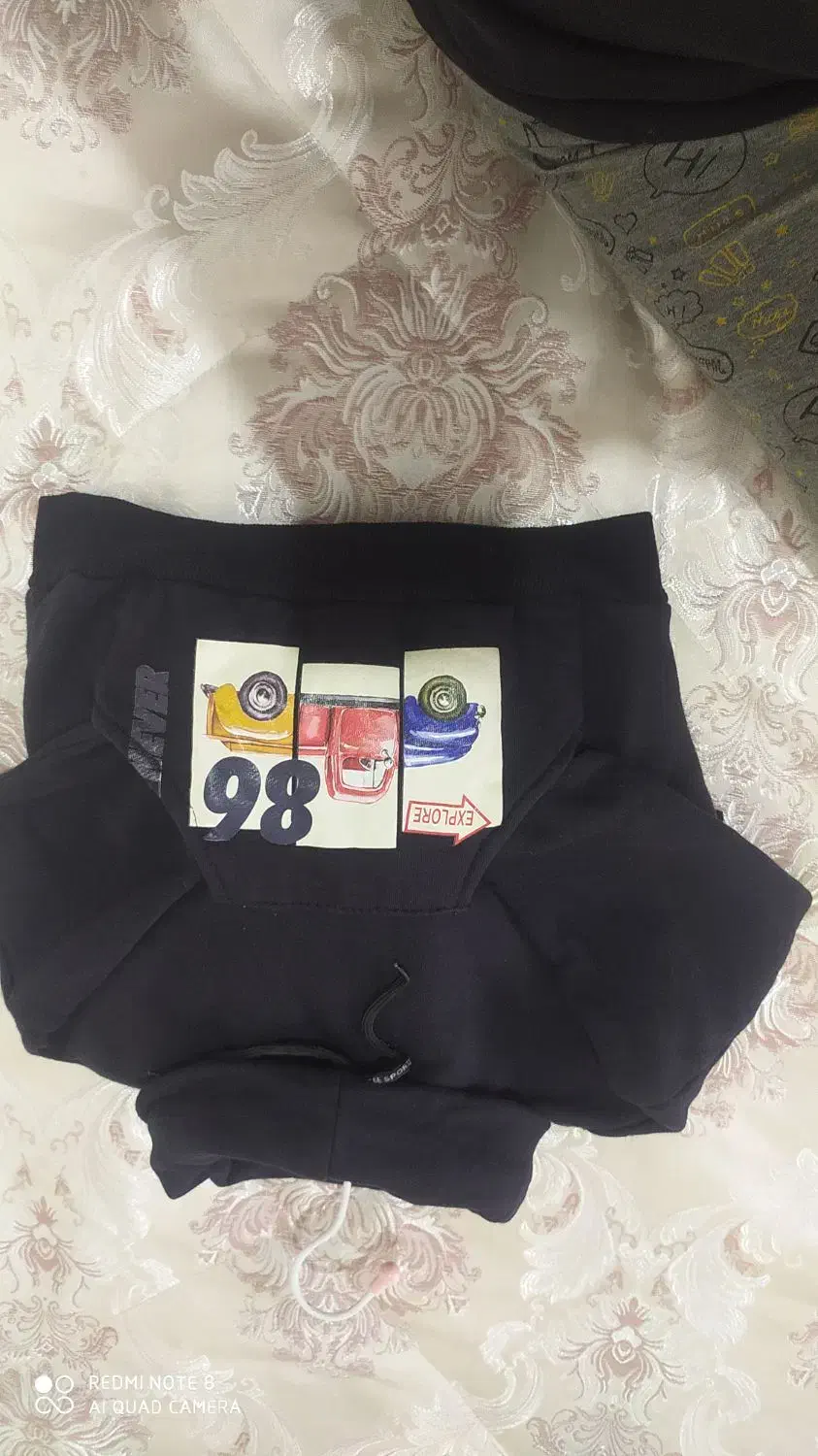 هودی شلوار درحدنو|کفش و لباس بچه|صحنه, |دیوار